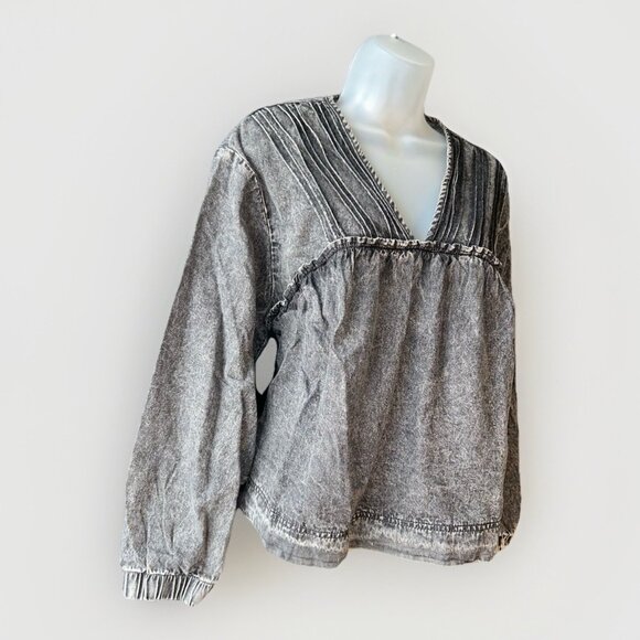 NEW Savanna Jane Western Denim V-Neck Top Women Size Med Long Sleeve Rustic Boho - Picture 4 of 10